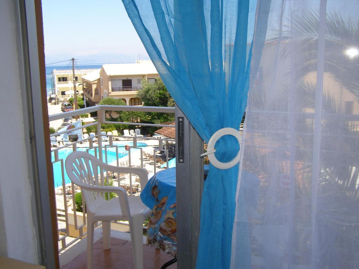 Pantheon Hall Hotel Mesongí Dış mekan fotoğraf