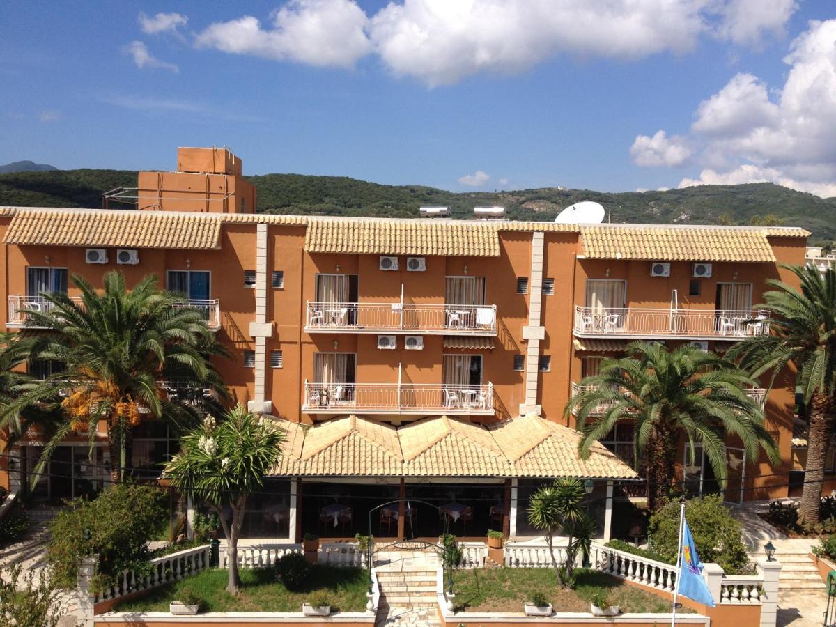 Pantheon Hall Hotel Mesongí Dış mekan fotoğraf