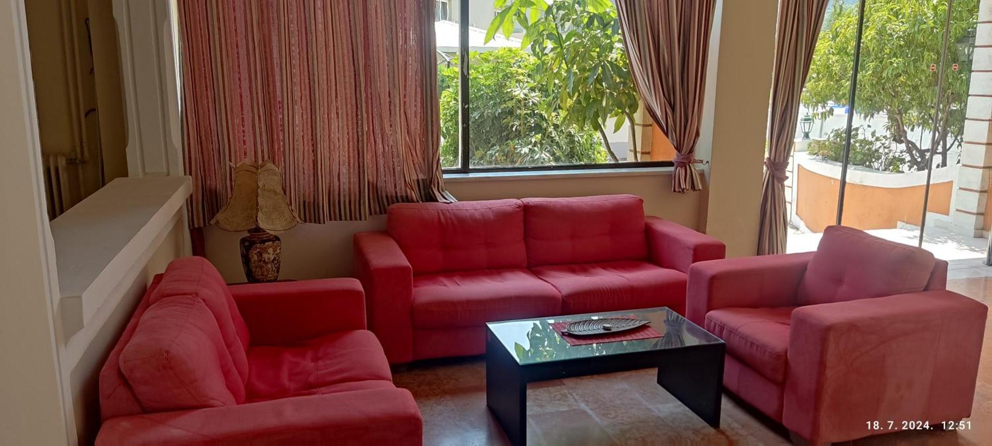 Pantheon Hall Hotel Mesongí Dış mekan fotoğraf