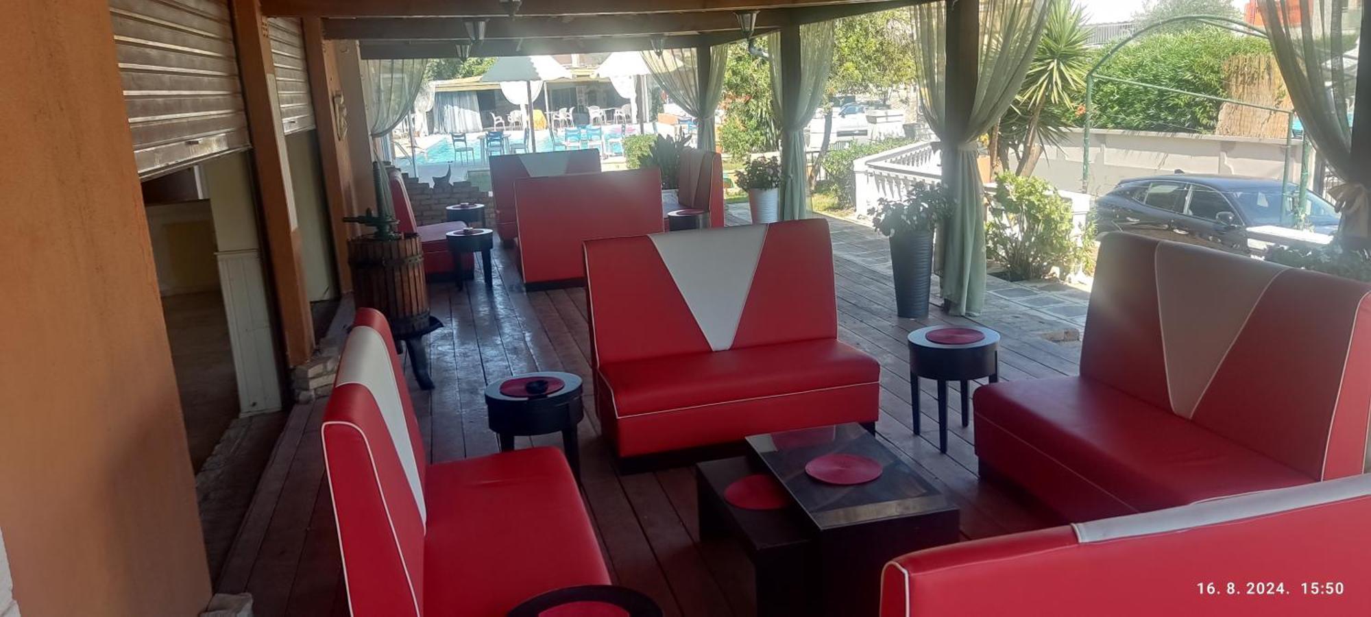 Pantheon Hall Hotel Mesongí Dış mekan fotoğraf